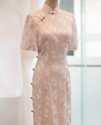 -租旗袍租礼服馆
