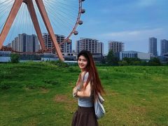 -南京眼步行桥