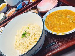 -百年老字号·观振兴蟹黄面·三虾面·苏式面(观前街富仁坊巷店)