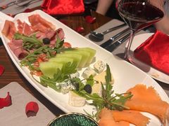 -YUE·6·西式融合餐厅(外滩六号店)
