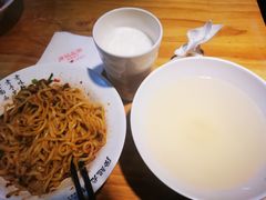 -凤起龙游老面包子(凯德晶品店)