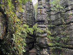 -梭布垭石林景区