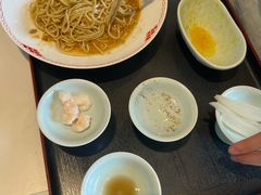 水漫金山之虾兵蟹将特色蟹黄面-雷峰塔·藕香居餐厅