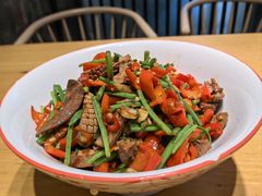-龚兴城鱼羊吉·家传湖北菜(苗栗路总店)