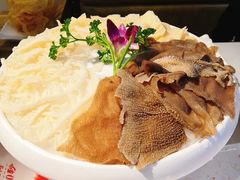 -潮牛壹号鲜牛肉火锅(新亚太店)