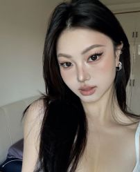 -明天见·化妆造型工作室
