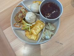 -素满香·全民食养自助(长宁龙之梦店)