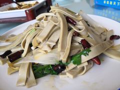 -梅飞酒家(名辉豪庭店)