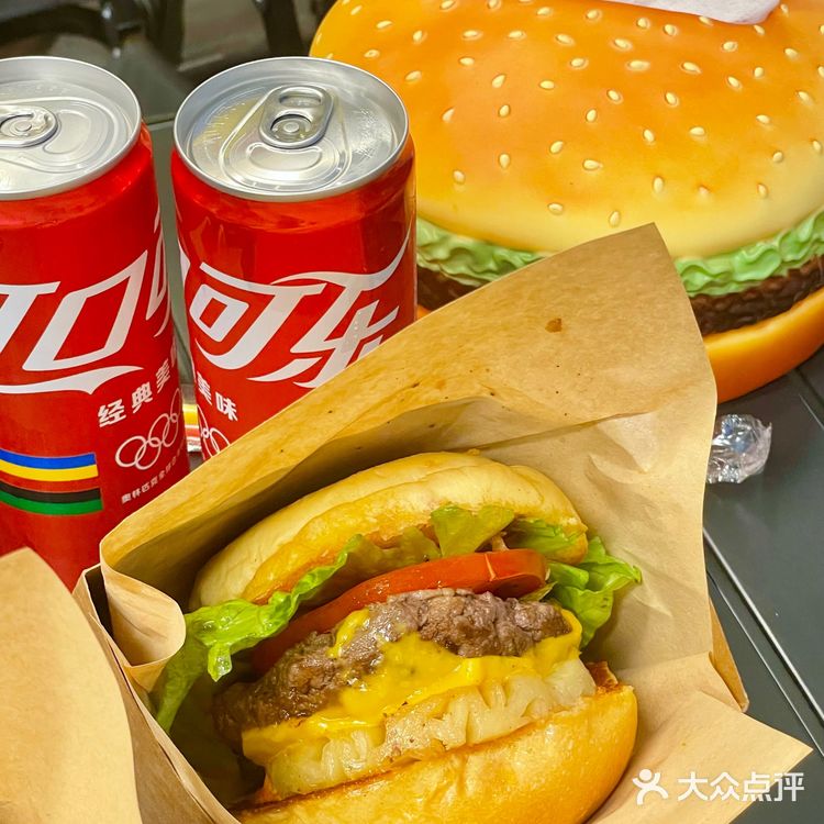 在杭州！！竟然有牛肉汉堡自助