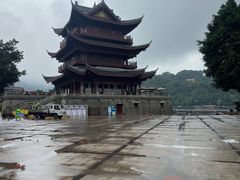 -中国宜宾·长江地标广场