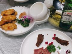 -唐猫庭院·千年陕菜(大唐不夜城店)