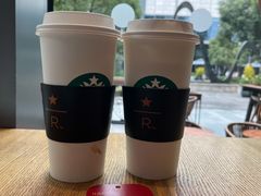 -星巴克臻选(杭州嘉里中心1F店)