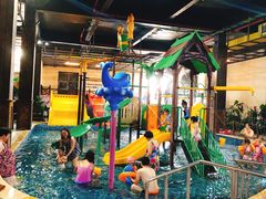 -泉城欧乐堡戏水湾艺术养生温泉