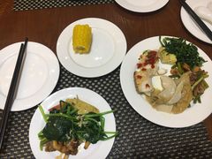 -山明水秀大饭店