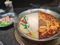 -湊湊火锅·茶憩(打浦桥日月光店)