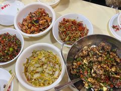 -笨罗卜浏阳菜馆(太平街店)