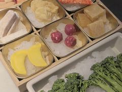 -尚尚仙·酸汤猪手·猪肚鸡火锅(华联万柳购物中心店)