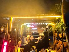 -城墙外BAR