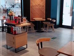 -星巴克臻选(九龙路万科广场店)