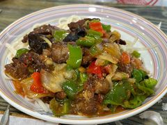 -歹歹的加个面过油肉拌面