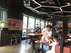 大堂-肯德基(孝陵卫地铁站店)