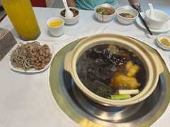 -天宜隆蘑菇宴火锅(石景山旗舰店)