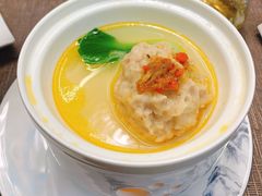 蟹粉狮子头-江园私房菜