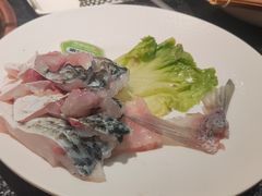 -得意咚瓜·顺德鱼生·冬瓜火锅(深圳首店)