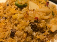 辣白菜牛肉粒炒饭-水木锦堂·自助铁板烧(世贸天阶店)