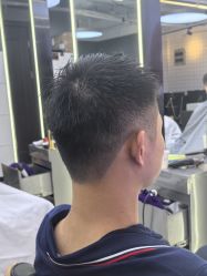 -藤野造型烫发染发