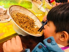 -金杨拉面王小吃面馆·牛三宝面·红烧牛肉粉