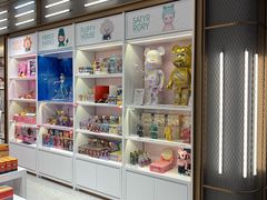 -泡泡玛特POPMART(蓝色港湾店)