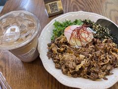 -CowCow其其·牛杂咖啡公司(六运店)