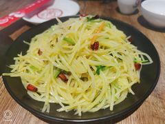 酸辣土豆丝-叶派龙虾•招牌香辣蟹·海鲜(中海国际店)