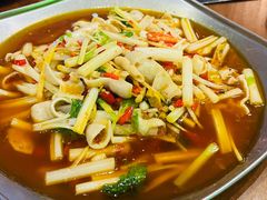 -三叔特色自贡菜(中海国际店)