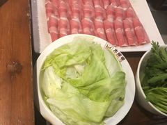 -周周有辣火锅馆(玖耀里店)