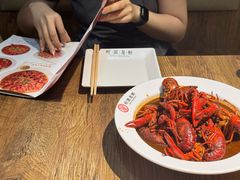 -叶派龙虾•招牌香辣蟹·海鲜(中海国际店)