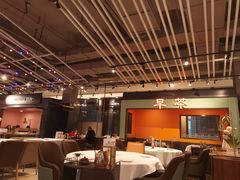 大堂-稻香酒家·34年老字号·港式粤菜(汉街店)