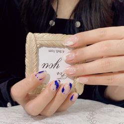 -花系美·美甲美睫精品店
