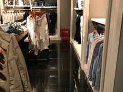 -Abercrombie&Fitch(德基广场店)