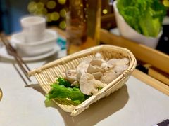 -川撒子成都熊猫火锅主题餐厅(银泰城店)