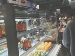 -奈雪的茶(亨特国际广场店)