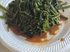 -纽顿熟食中心