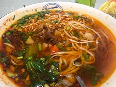 酸汤臊子面-大嘻咹biangbiang面(历史博物馆店)