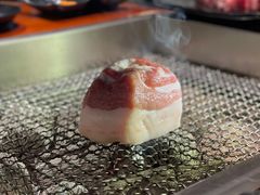 -肉甲韩国木炭烤肉(新壹街1店)