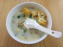 皮蛋瘦肉粥-三身人金新肠粉(丹霞店)