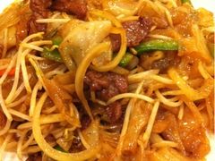 牛肉炒陈村粉-正德顺順德雙皮奶(中信店)