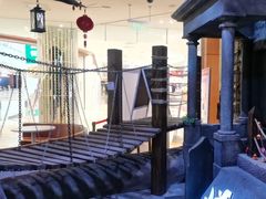 -暴风岛沉浸式体验馆(百联世纪店)