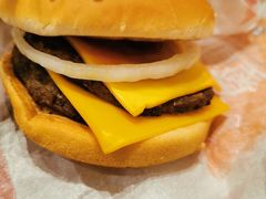 2层芝士牛肉堡-汉堡王(嘉定宝龙城市广场)