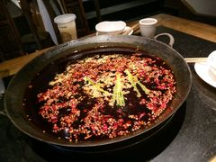 -纸盐河码头火锅(十八梯店)